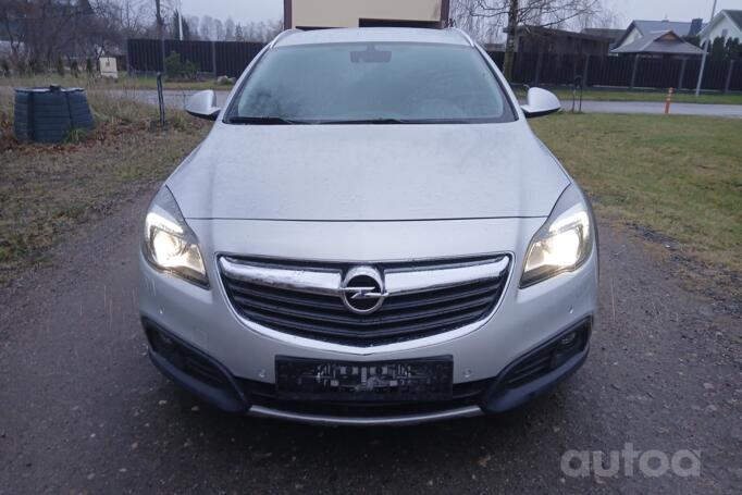 Opel Insignia A [restyling] Country Tourer wagon 5-doors