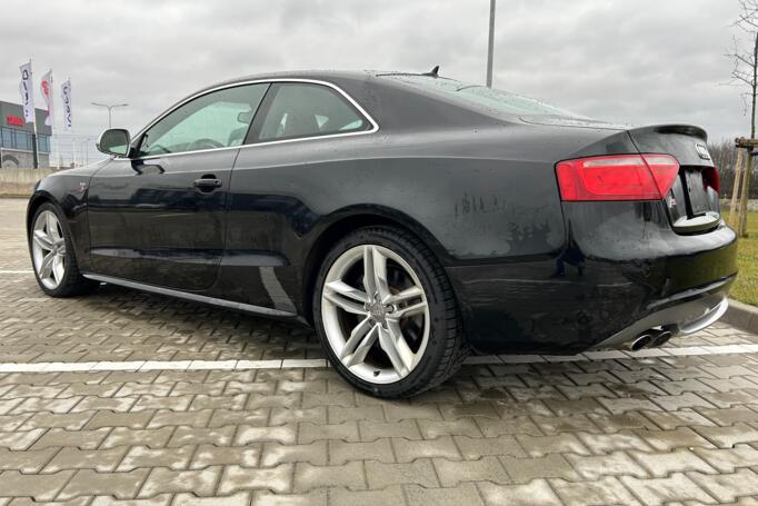 Audi S5 8T Coupe