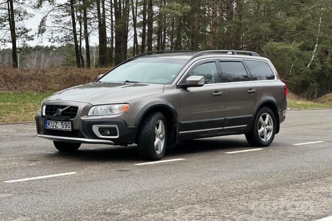 Volvo XC70 3 generation wagon