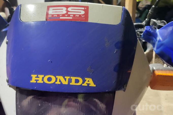 Honda NX