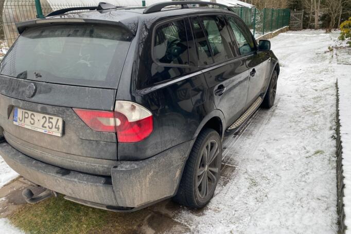 BMW X3 E83 Crossover