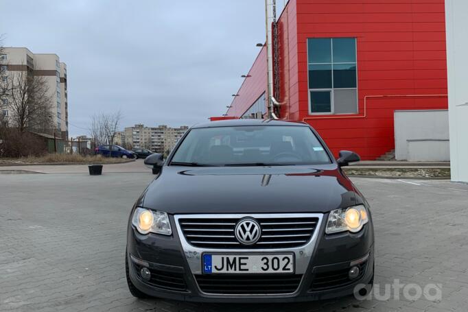 Volkswagen Passat B6 Sedan 4-doors