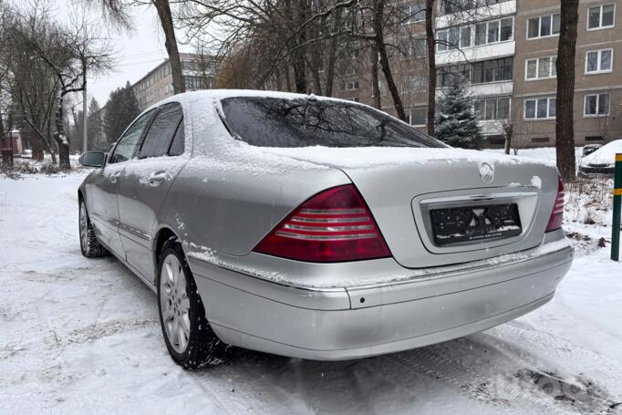 Mercedes-Benz S-Class W220 [restyling] Sedan 4-doors