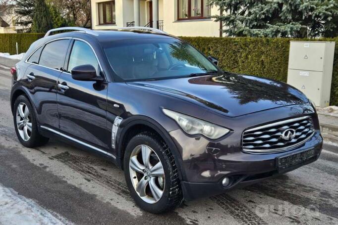 Infiniti FX 2 generation