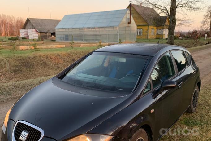 SEAT Leon 2 generation Hatchback 5-doors