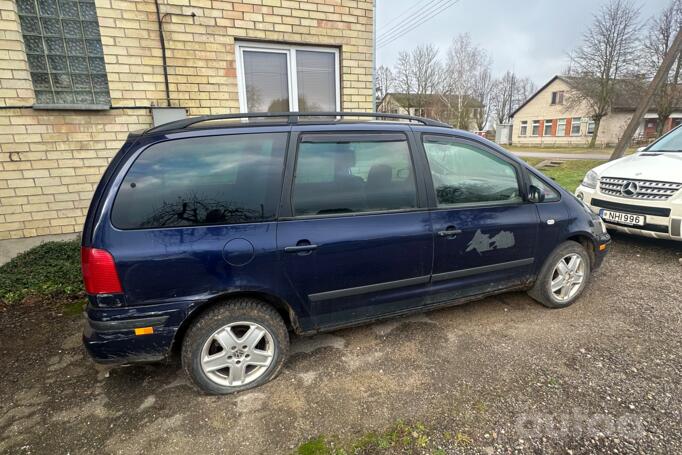 Volkswagen Sharan 1 generation [restyling] Minivan