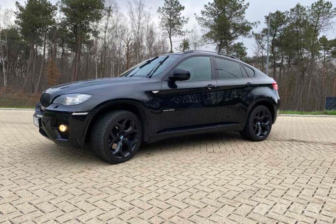 BMW X6 E71/E72 Sports Activity Coupe crossover