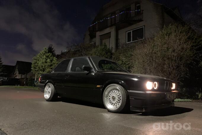 BMW 3 Series E30 Coupe