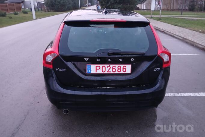 Volvo V60 1 generation [restyling] wagon 5-doors