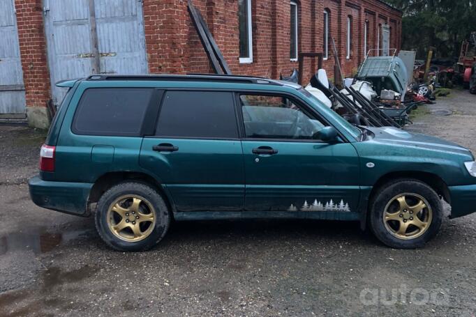 Subaru Forester 1 generation [restyling] Crossover