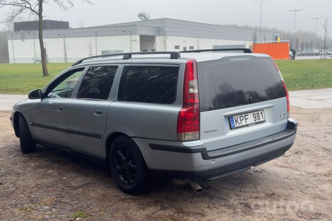 Volvo V70 1 generation wagon