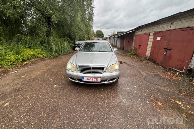 Mercedes-Benz S-Class W220 [restyling] Sedan 4-doors