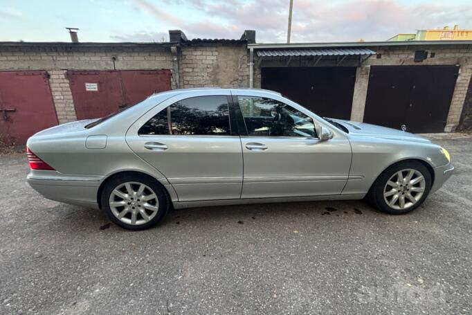 Mercedes-Benz S-Class W220 [restyling] Sedan 4-doors