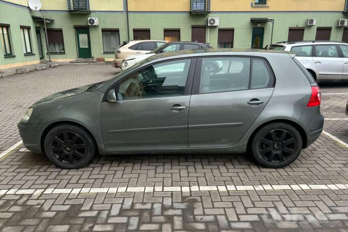 Volkswagen Golf 5 generation Hatchback 5-doors