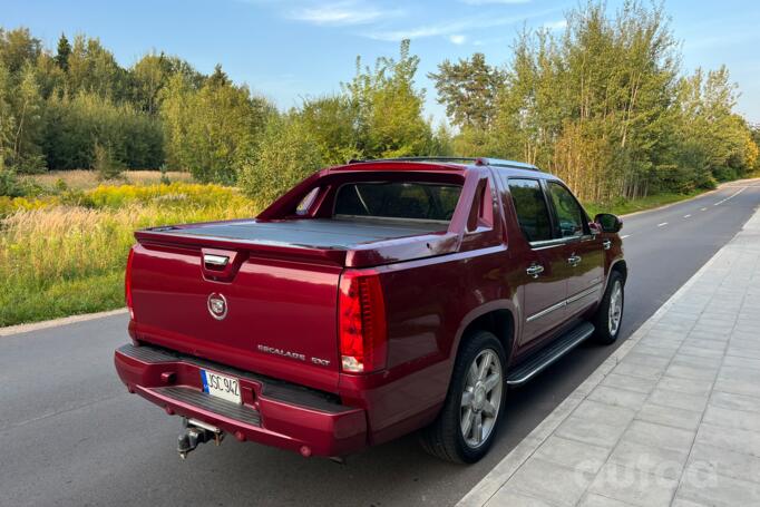 Cadillac Escalade 3 generation SUV