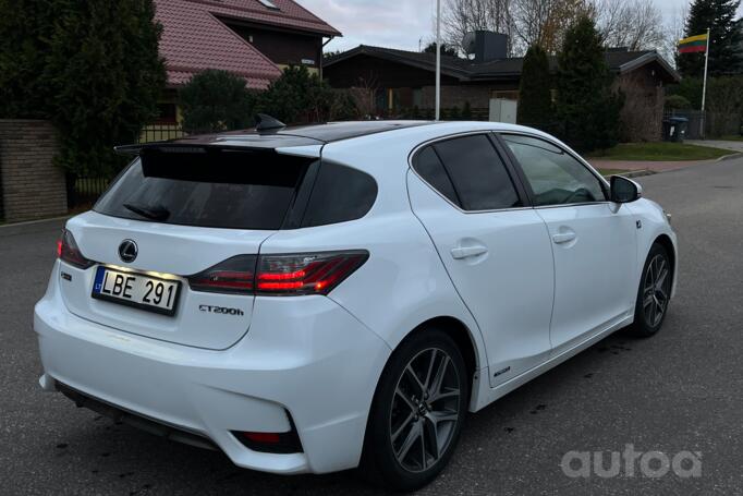 Lexus CT 1 generation [restyling] Hatchback 5-doors