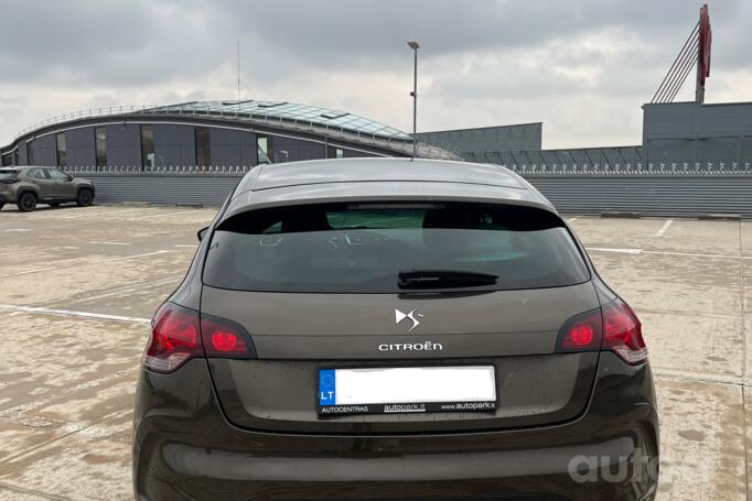 Citroen DS4 1 generation Hatchback