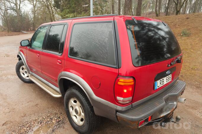 Ford Explorer 2 generation [restyling] SUV 5-doors