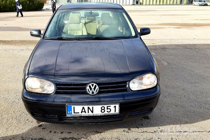 Volkswagen Golf GTI 4 generation