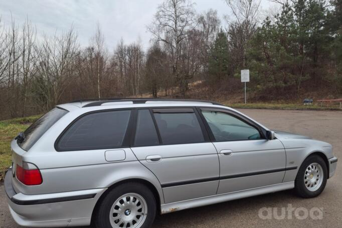 BMW 5 Series E39 Touring wagon