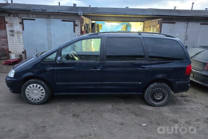 Volkswagen Sharan 1 generation [2th restyling] Minivan