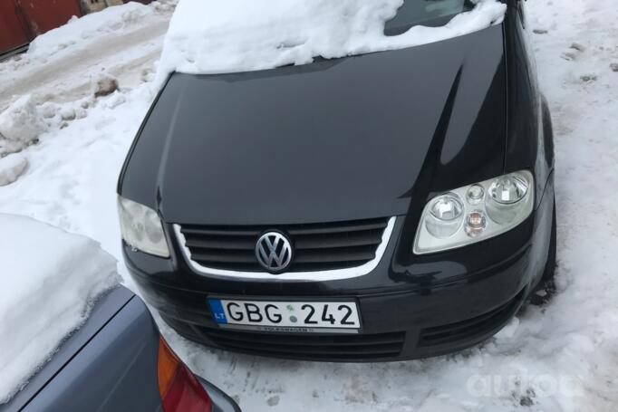 Volkswagen Touran 1 generation Minivan