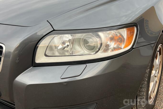 Volvo V50 1 generation [restyling]