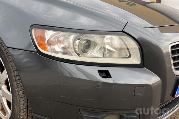 Volvo V50 1 generation [restyling]