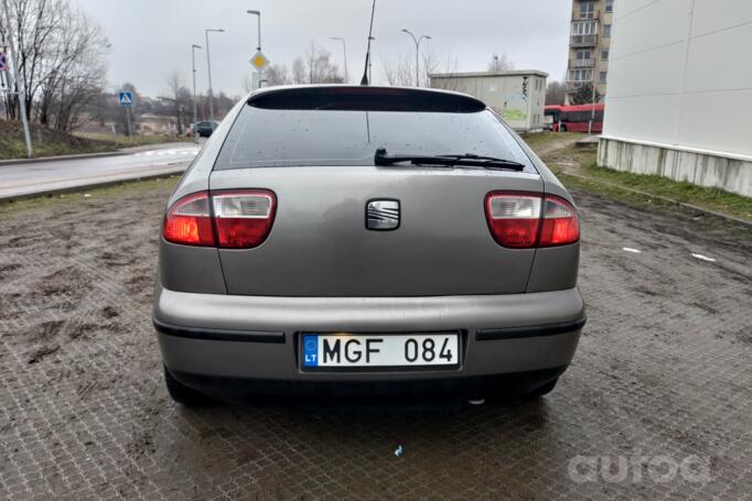 SEAT Leon 1 generation Hatchback