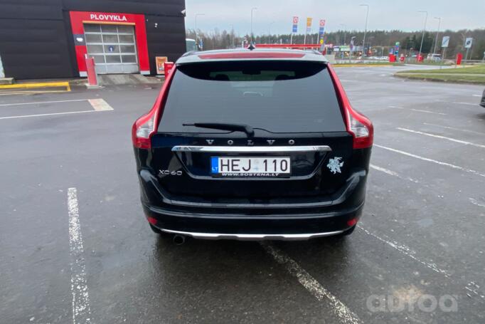 Volvo XC60 1 generation [restyling] Crossover