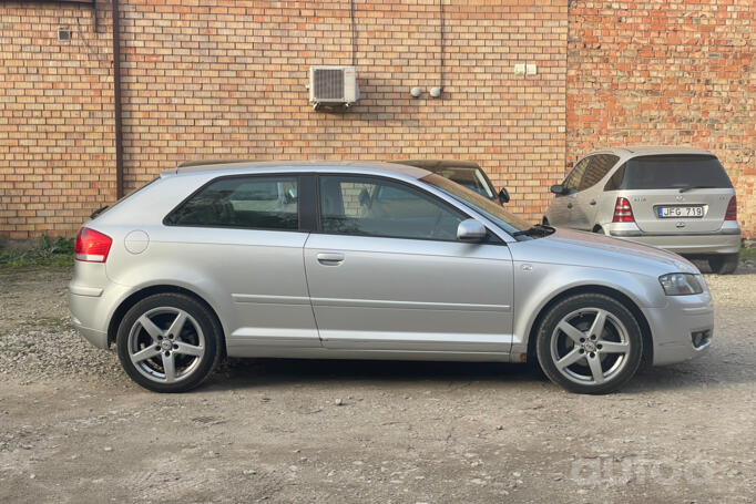 Audi A3 8P Hatchback 3-doors