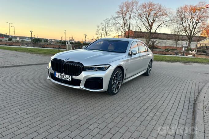 BMW 7 Series G11/G12 [restyling] Sedan