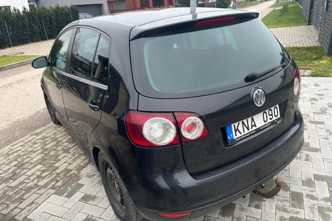 Volkswagen Golf Plus 1 generation