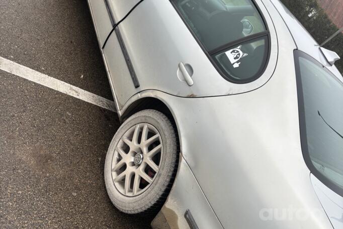 SEAT Toledo 2 generation Sedan