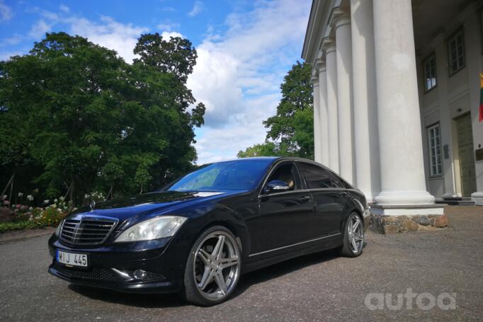 Mercedes-Benz S-Class W221 Sedan Long