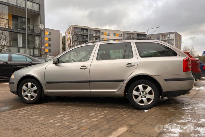 Skoda Octavia 2 generation Combi wagon 5-doors