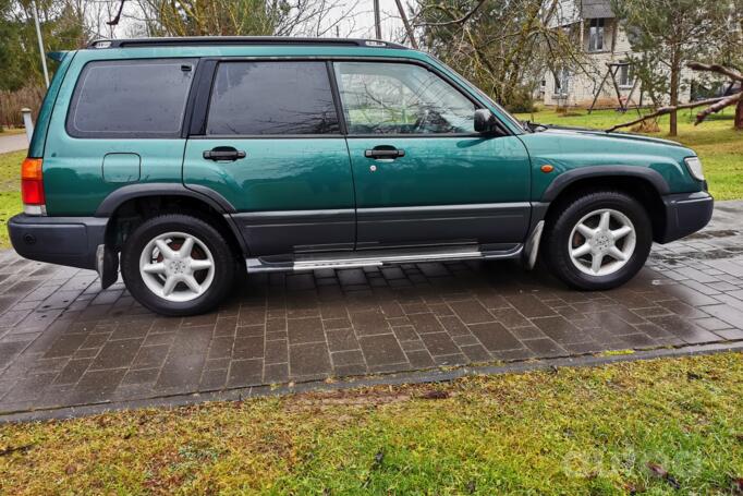 Subaru Forester 1 generation Crossover 5-doors