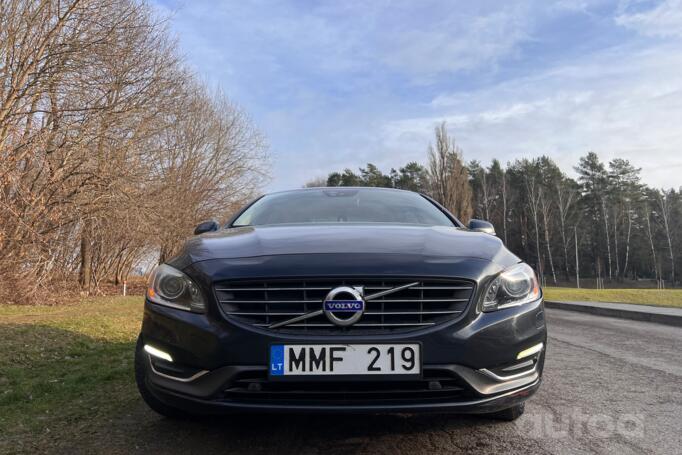 Volvo S60 2 generation [restyling] Sedan 4-doors