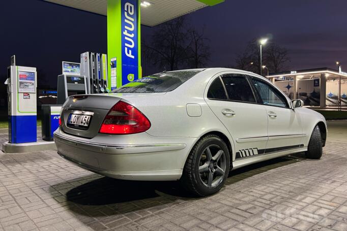 Mercedes-Benz E-Class W211 Sedan