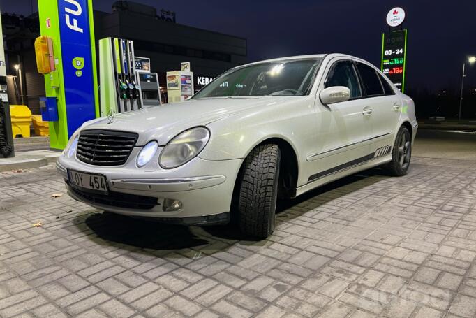 Mercedes-Benz E-Class W211 Sedan