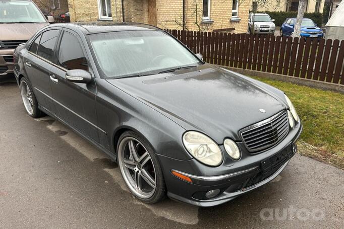 Mercedes-Benz E-klasse AMG W211 Sedan