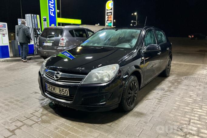 Opel Astra H [restyling]