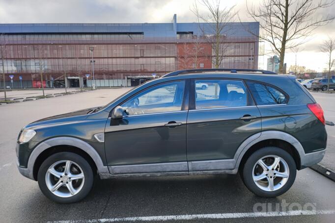 Chevrolet Captiva 1 generation Crossover