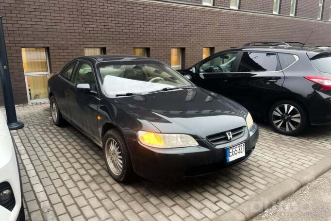 Honda Accord 6 generation US-spec Coupe