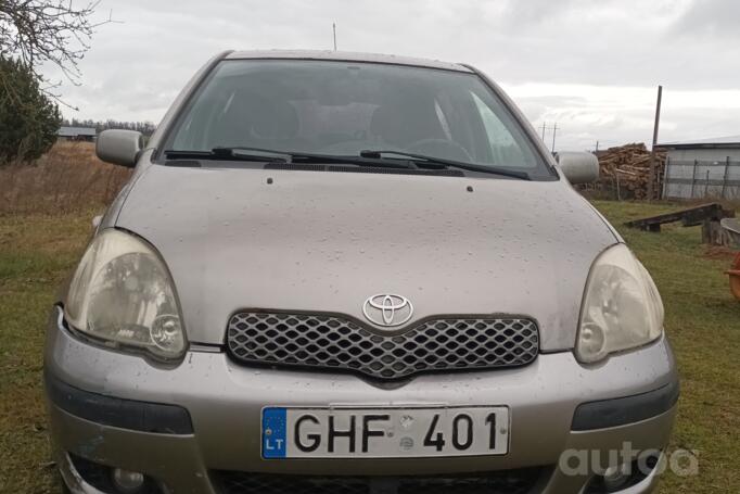 Toyota Yaris 2 generation