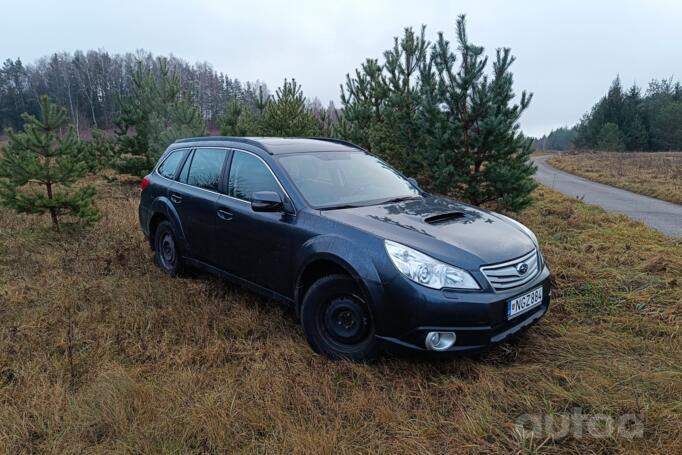 Subaru Outback 4 generation wagon