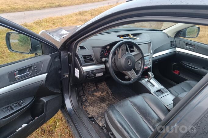 Subaru Outback 4 generation wagon