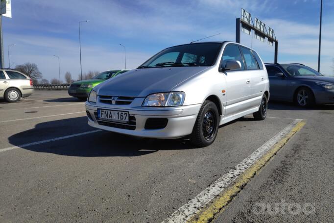 Mitsubishi Space Star 1 generation Minivan