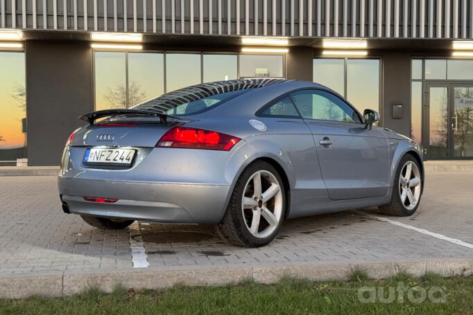 Audi TT 8J Coupe