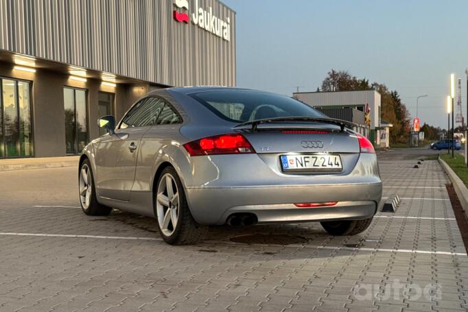 Audi TT 8J Coupe